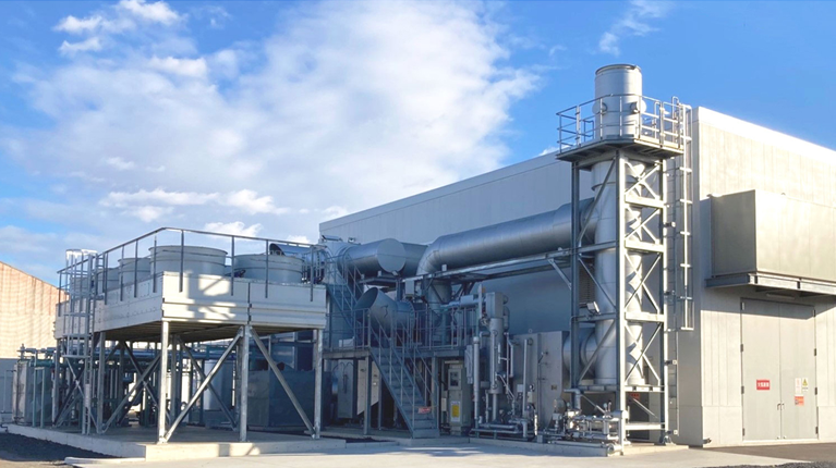 Large-scale cogeneration system installed at the Oizumi site