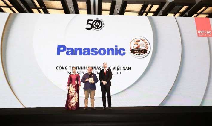 Vietnam: Awarded for the Fifth Consecutive Year in the CSR Category of the Top 50 Sustainable Development Enterprises