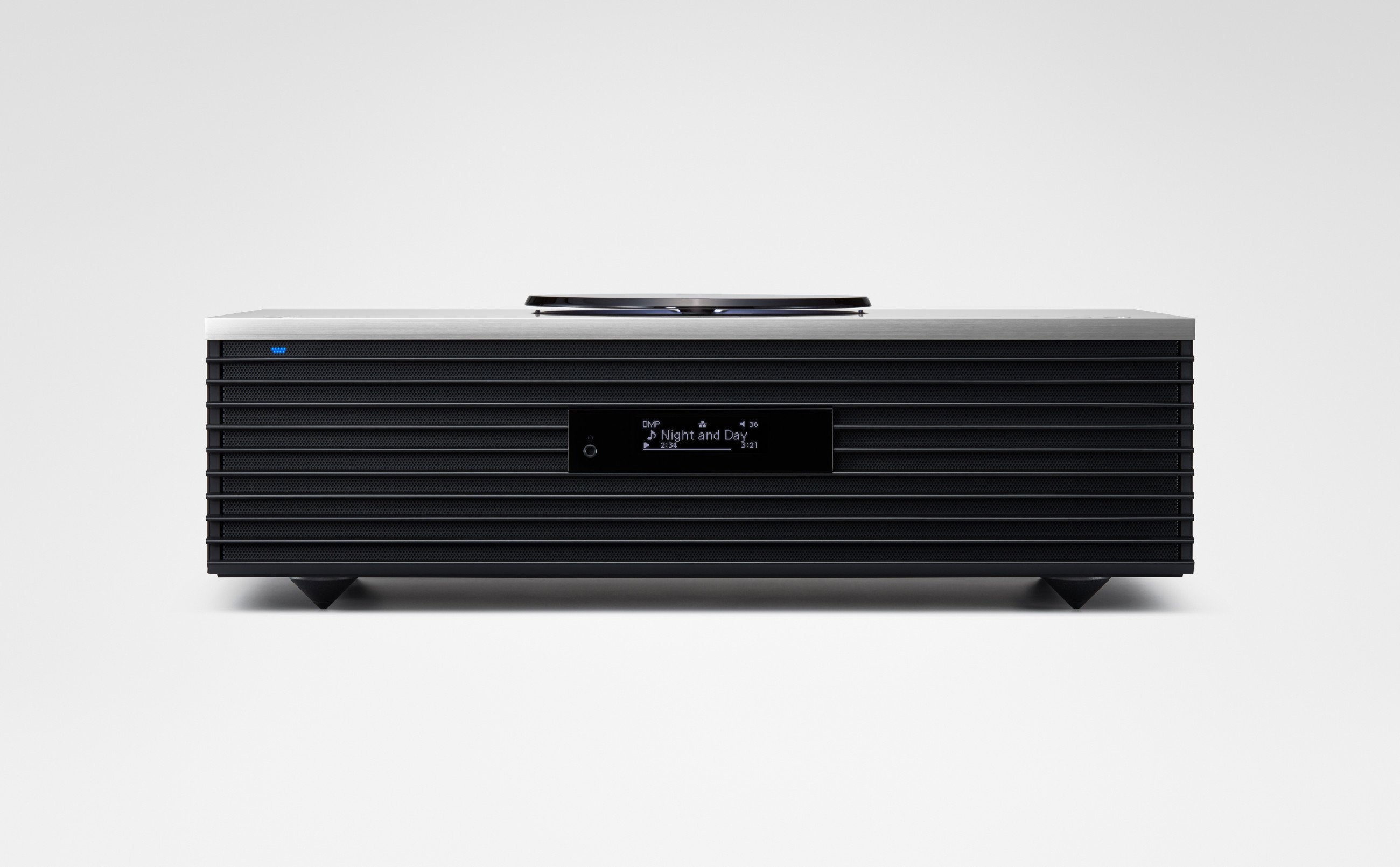 黒いCDプレイヤー