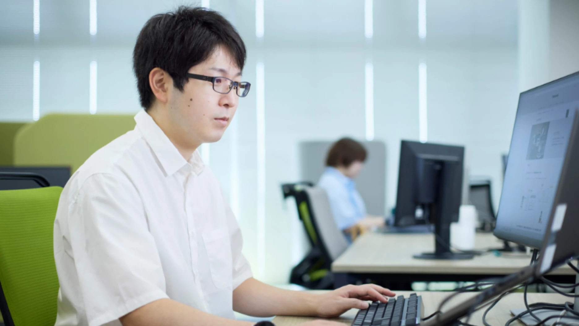 写真：パナソニック エレクトリックワークスの社員（職種：商品企画）