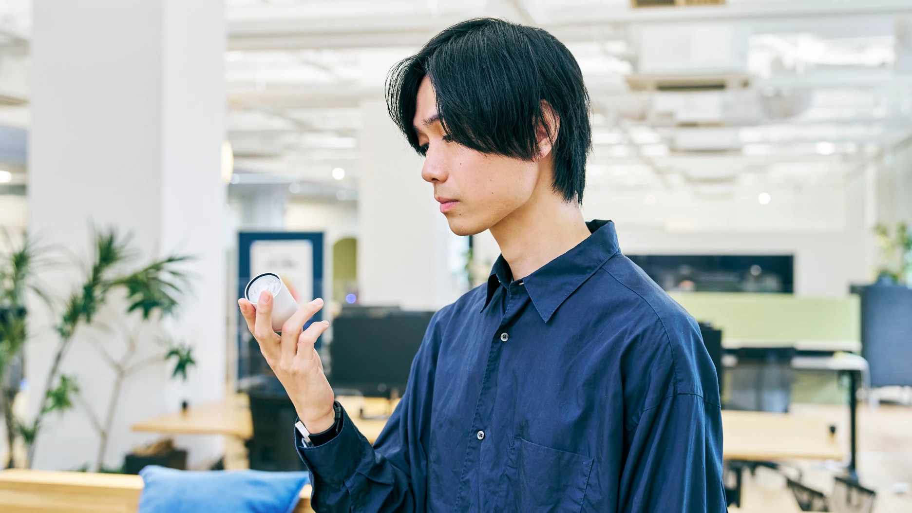 写真：パナソニック エレクトリックワークスの社員（職種：デザイン）