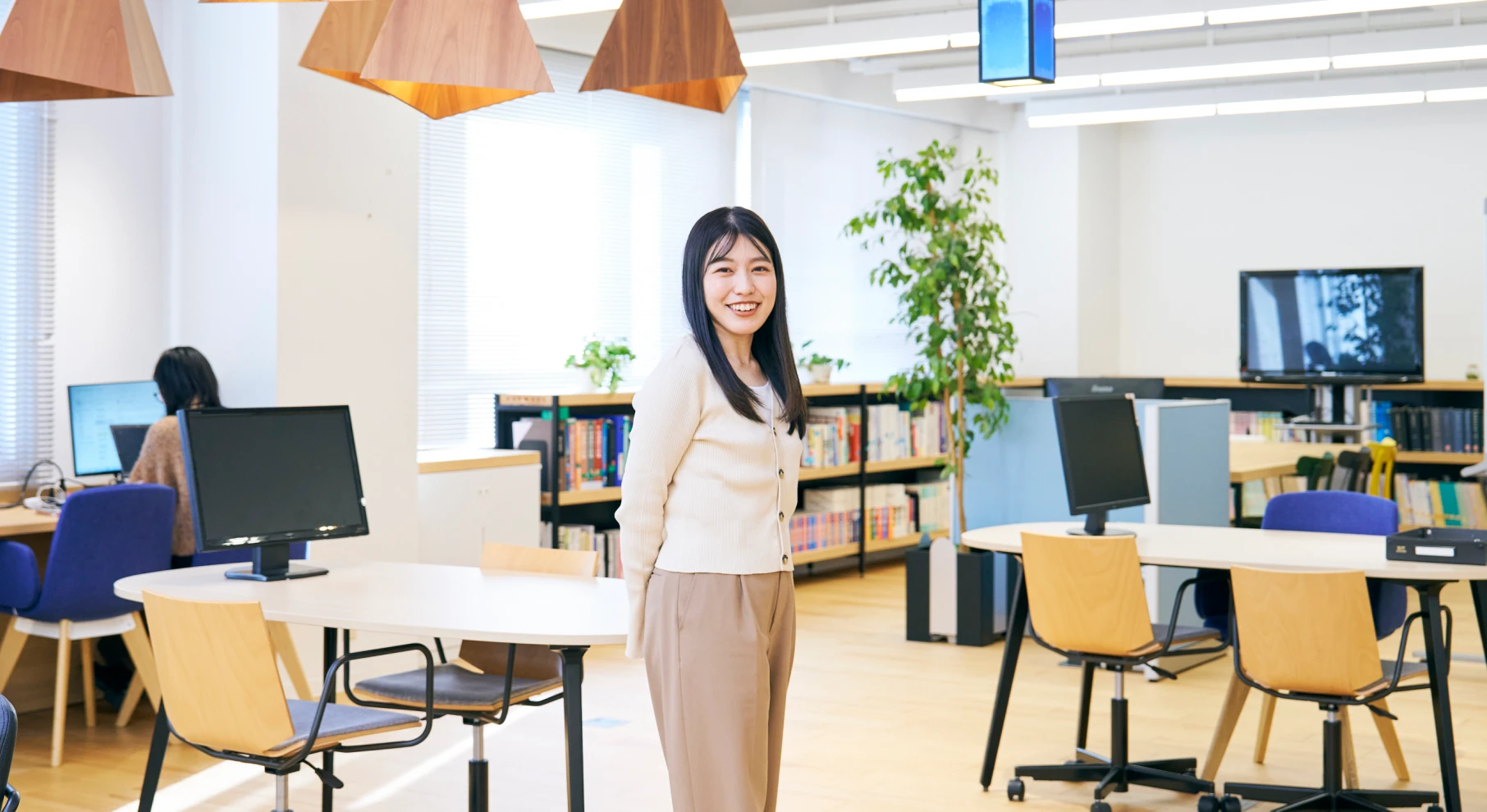 パナソニックエレクトリックワークス 経営企画室 企画調査部 企画調査課 神谷 あゆさん