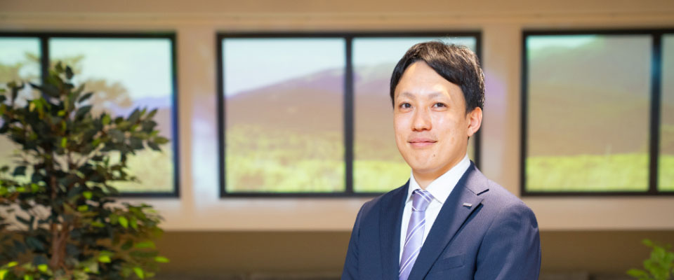 代表取締役社長　干場 圭太郎