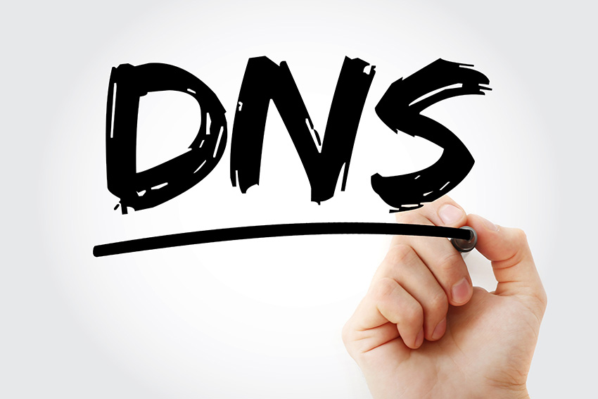 DNSとは？DNSサーバーを社内に導入する際のメリットを解説