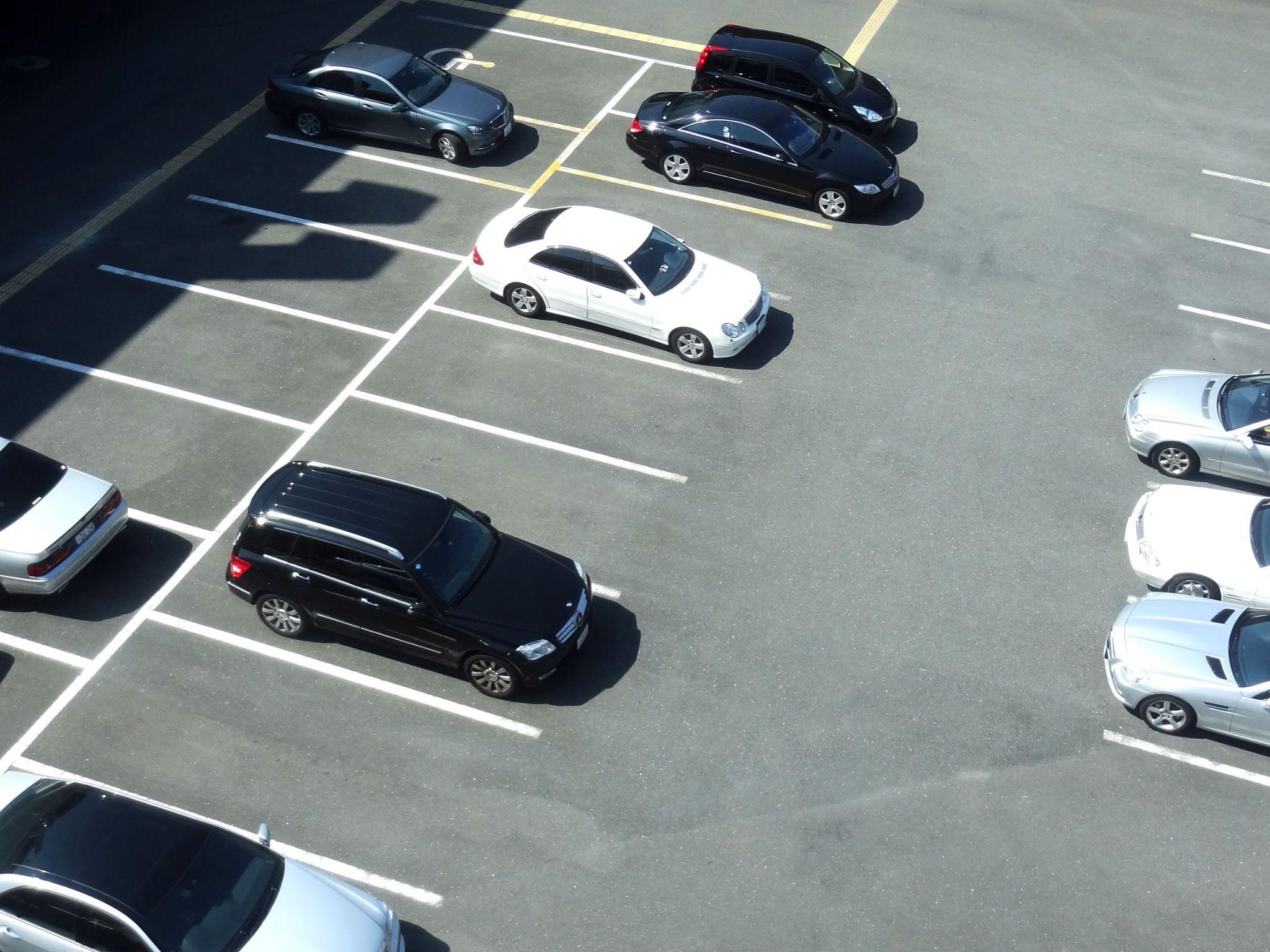 駐車場誘導監視システムを活用した事例