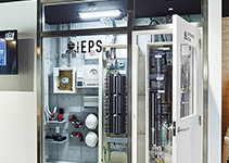 カンタッチブレーカアース端子付