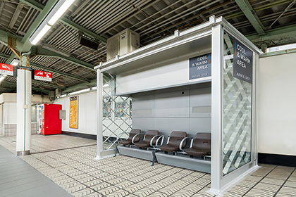 プレスリリース：前面開放型「駅待合ブース」の実証実験を開始