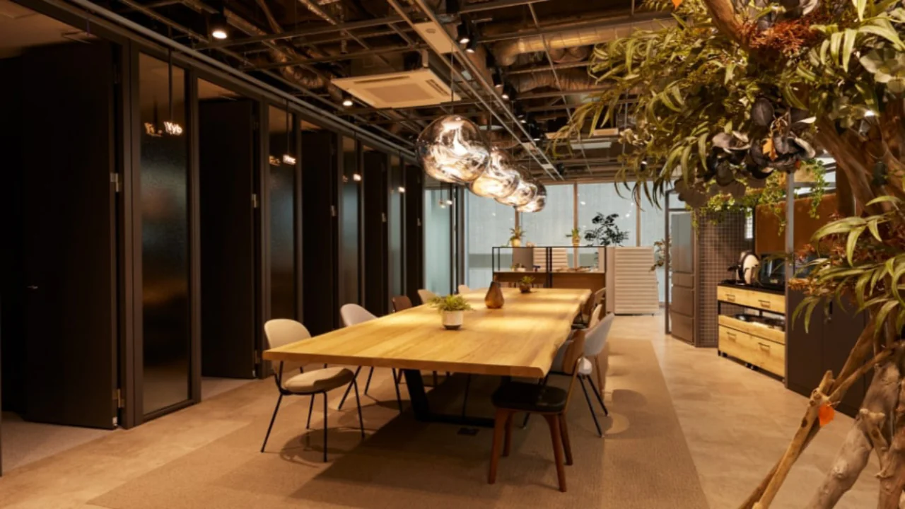 SOLUTIONS GATE OSAKA UMEDA 拠点紹介
