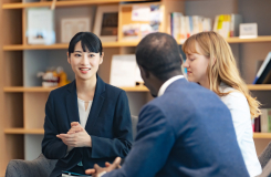 営業をしている人