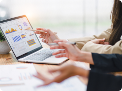 CS（カスタマーサービス）を担当している人