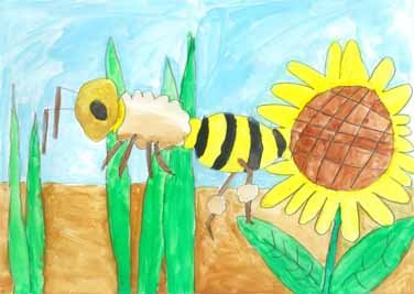 庭に遊びにきたみつばち