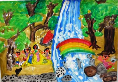 キャンプで見た滝に虹