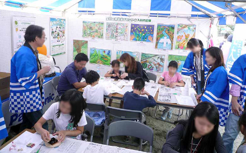 当社ブース内の環境絵画展示風景