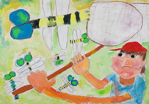 大きなトンボをつかまえたよ