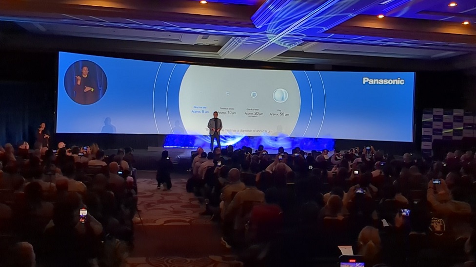 Dr. Hirotoshi Uehara is on the stage of CES 2024 Panasonic press conference
