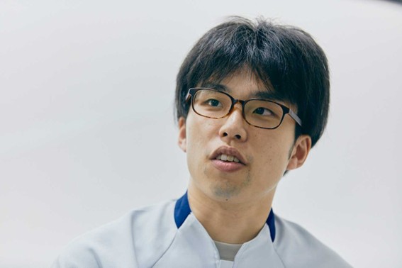 F-ML4000Bの評価試験を担当した上野