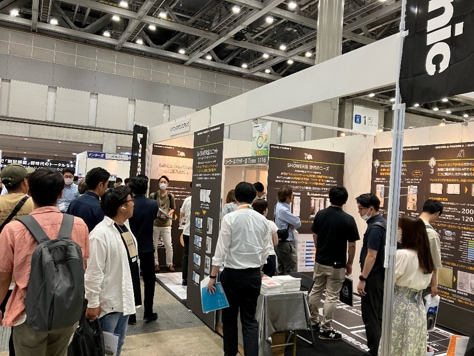シャワー＆パウダー展示ゾーン