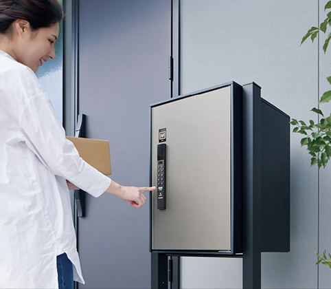 画像：宅配ボックス e-COMBO LIGHT（イーコンボライト）