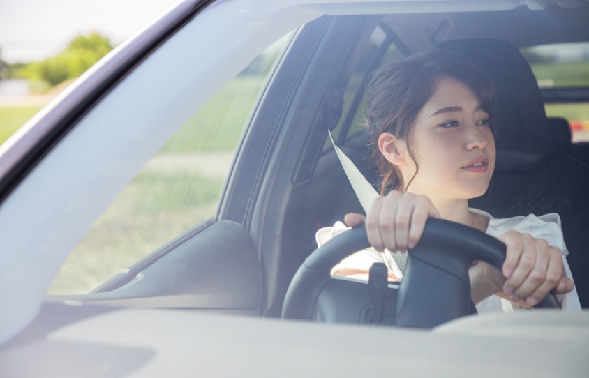 右左折時や信号が無い交差点での安全確認