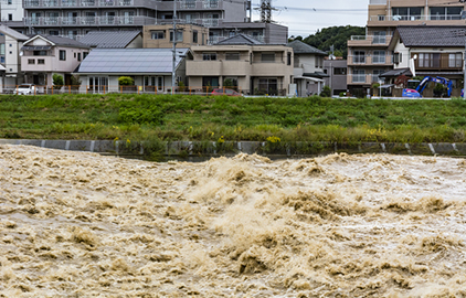 年々増加する、すまいへの台風リスクを考えてみませんか？