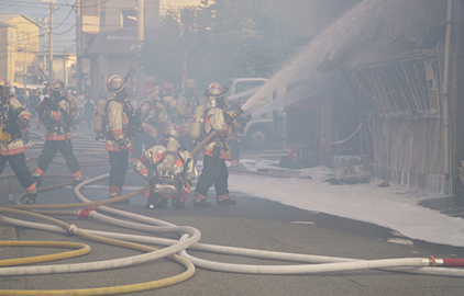 出火元から、補償は受けられる？受けられない？もらい火で自宅が被害にあった場合はどうなるの？