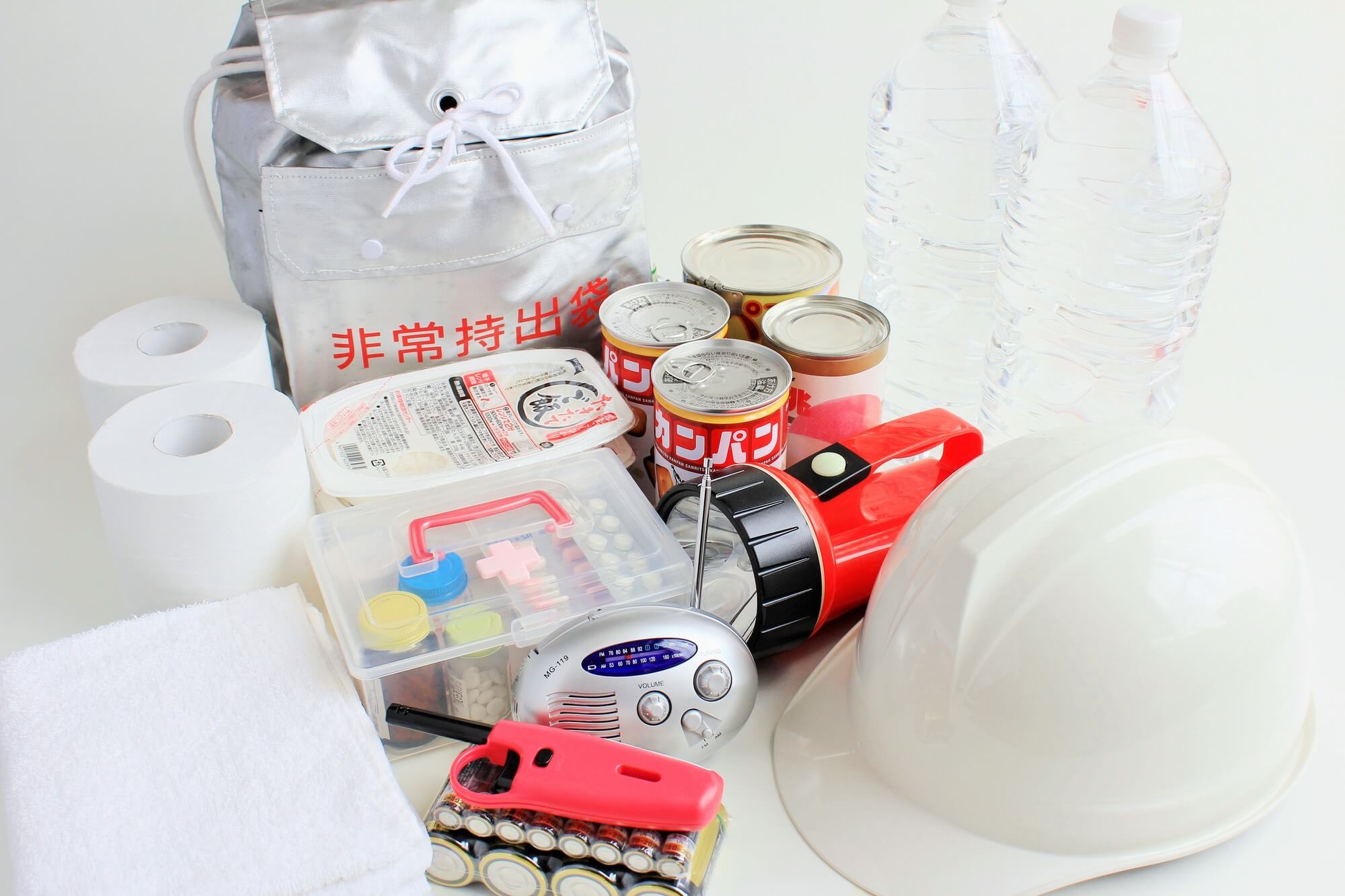 【災害に備えて】安否確認方法や備蓄品を家族で話し合いましょう