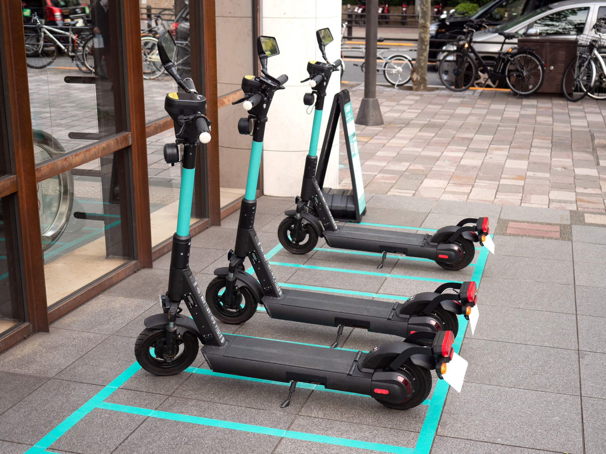 【免許は必要？】電動キックボードに公道で乗るときの注意点