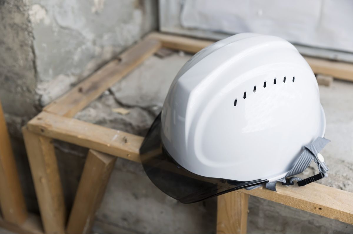 工事用のヘルメットと兼用でもいい？