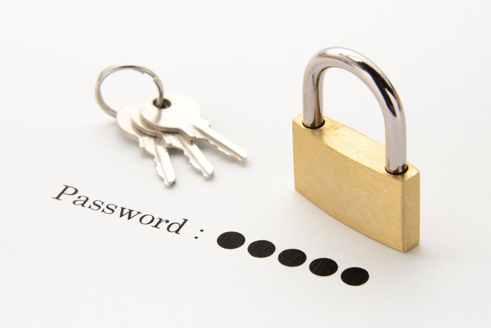 アナログでもデジタルでも「鍵をかけて保管」が基本