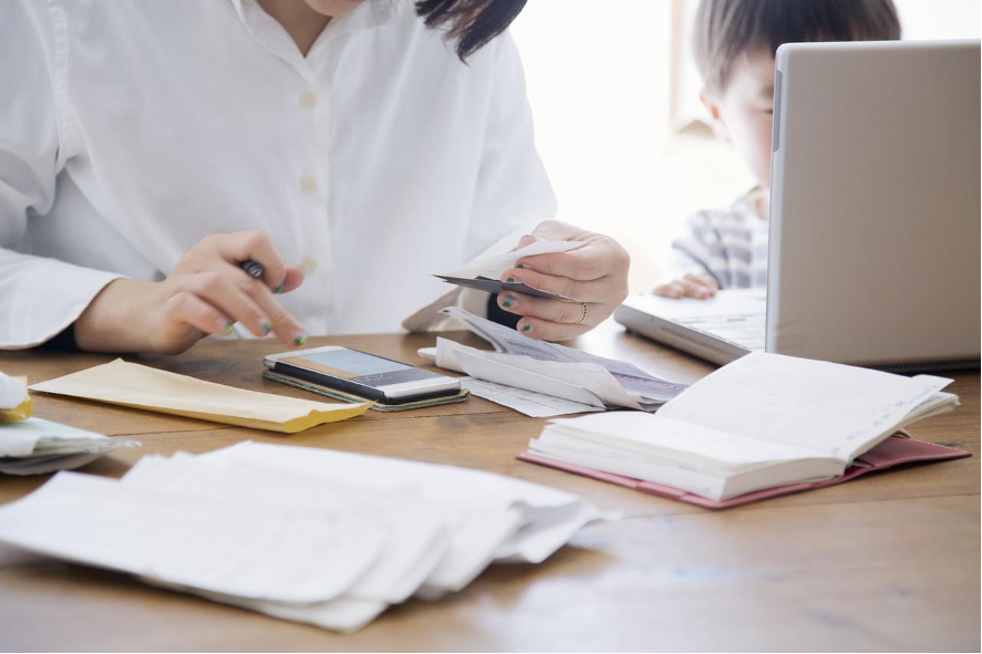 ③ 家計全体を見直す