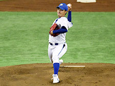 先発 藤井投手の力投