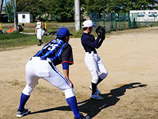 画像：藤井選手のピッチング指導