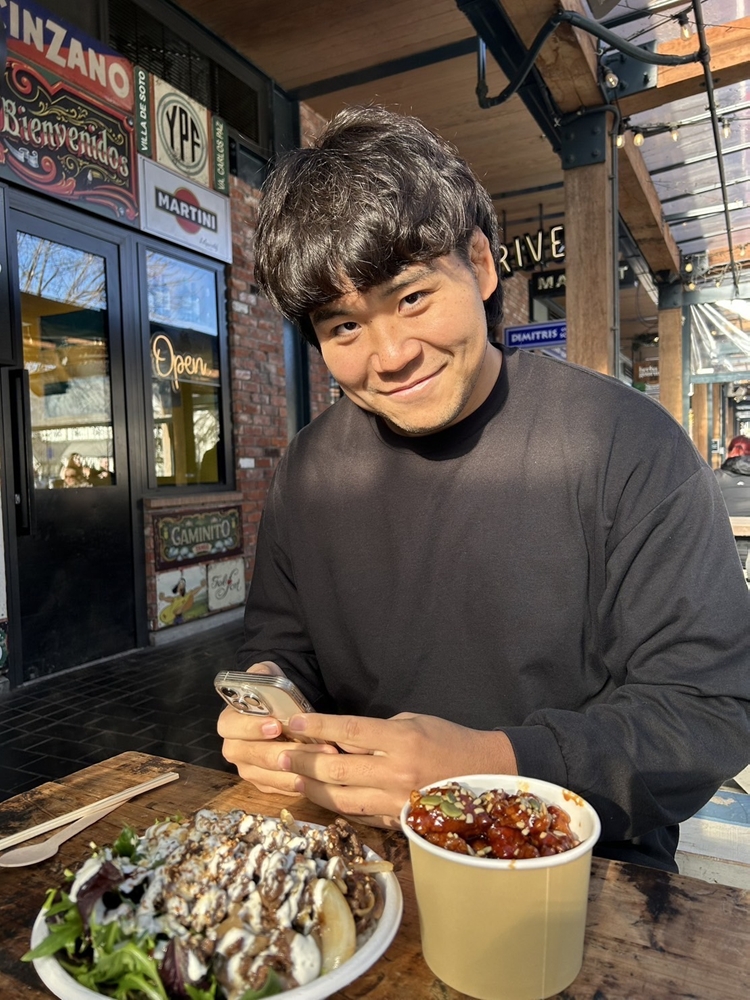 画像：ダブルエクストララージの延原くん