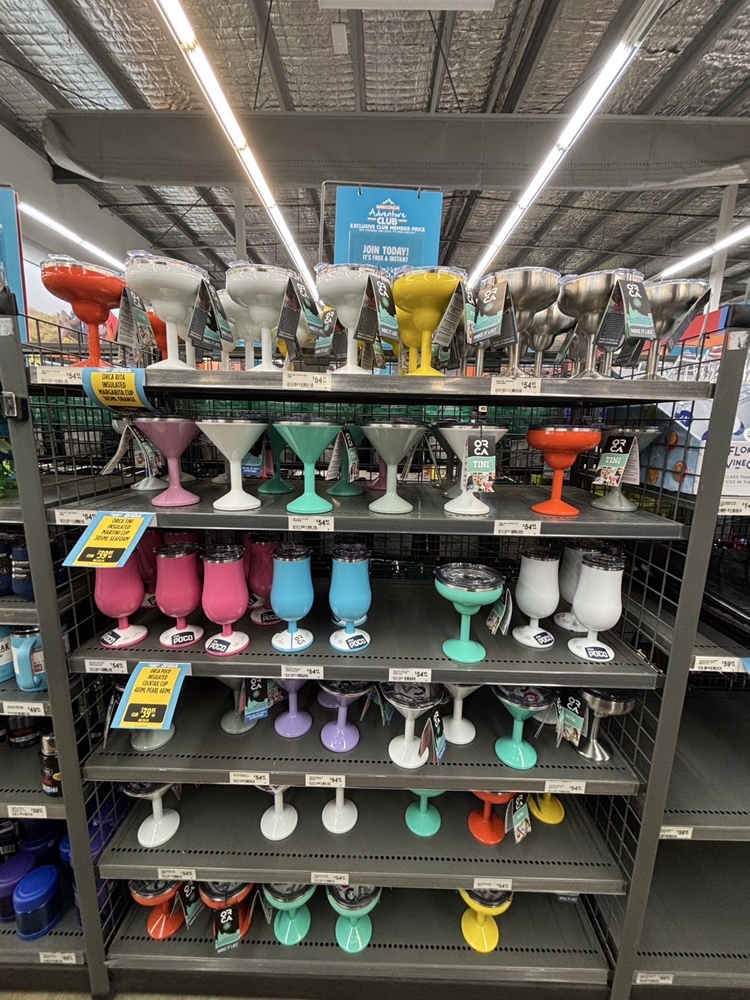 ワイン用のコップ